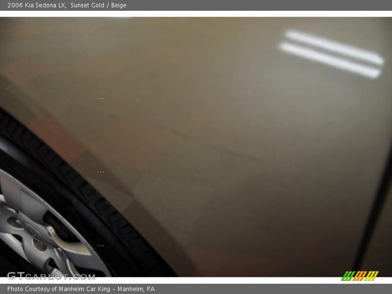 Sunset Gold / Beige 2006 Kia Sedona LX