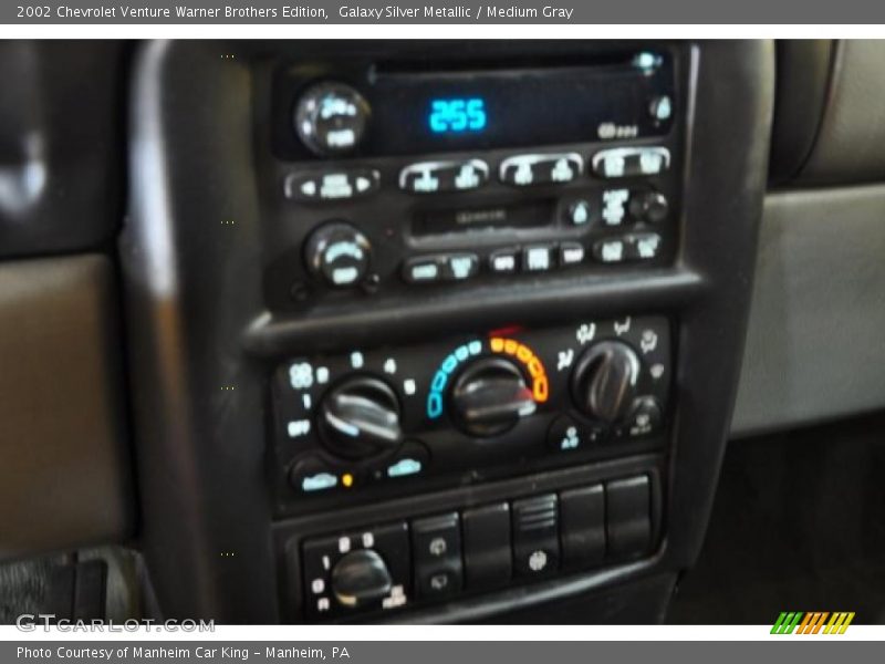 Galaxy Silver Metallic / Medium Gray 2002 Chevrolet Venture Warner Brothers Edition