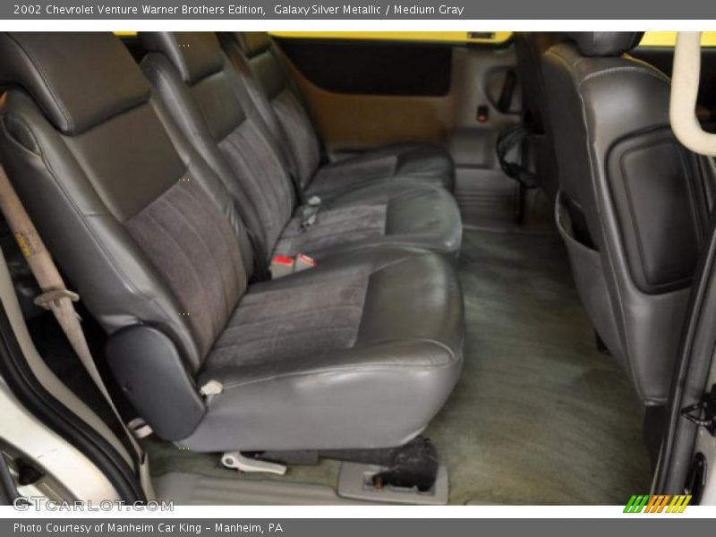  2002 Venture Warner Brothers Edition Medium Gray Interior