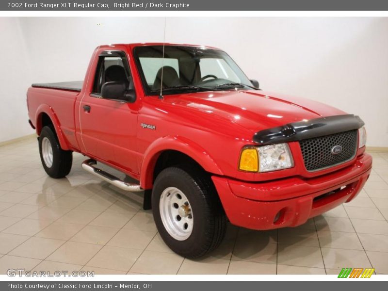 Front 3/4 View of 2002 Ranger XLT Regular Cab