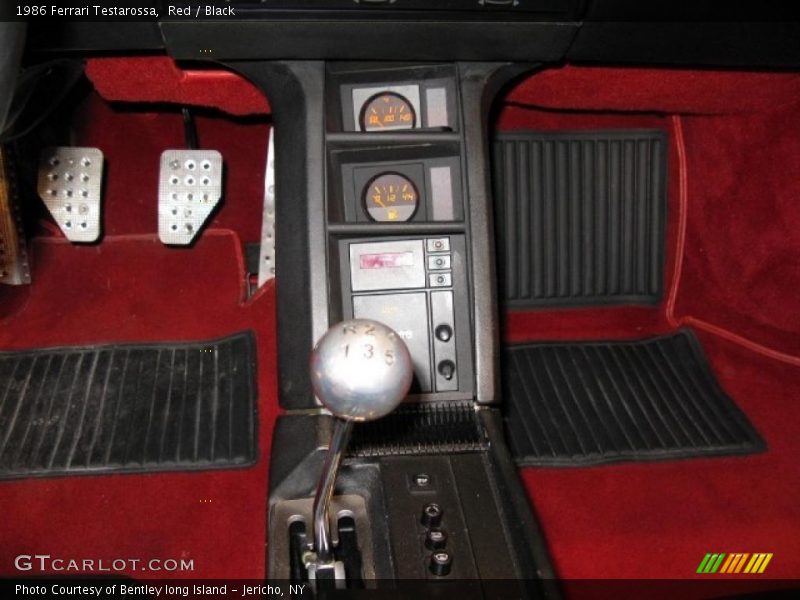 Controls of 1986 Testarossa 