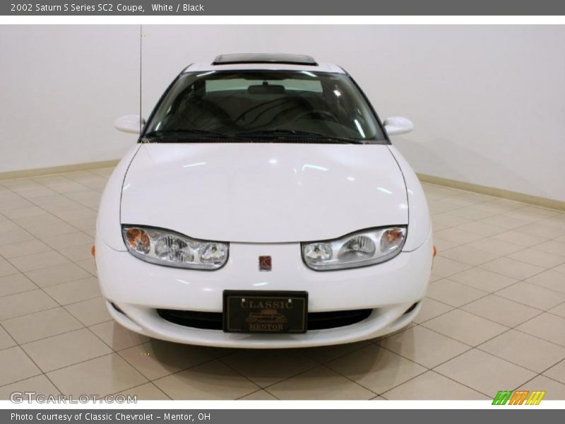 White / Black 2002 Saturn S Series SC2 Coupe