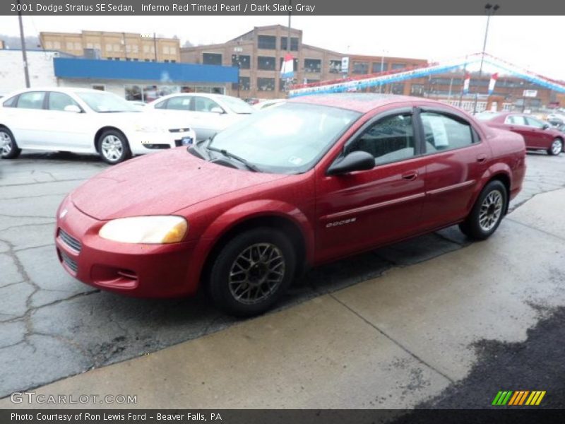 Inferno Red Tinted Pearl / Dark Slate Gray 2001 Dodge Stratus SE Sedan