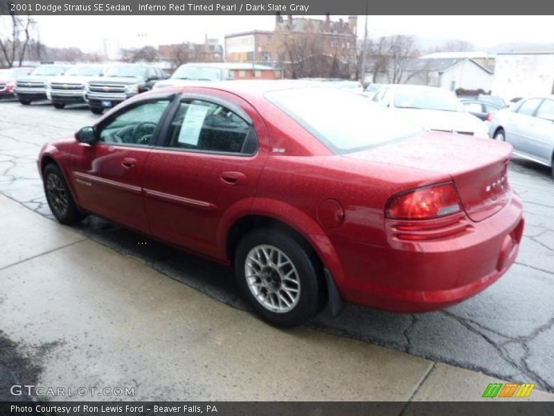 Inferno Red Tinted Pearl / Dark Slate Gray 2001 Dodge Stratus SE Sedan