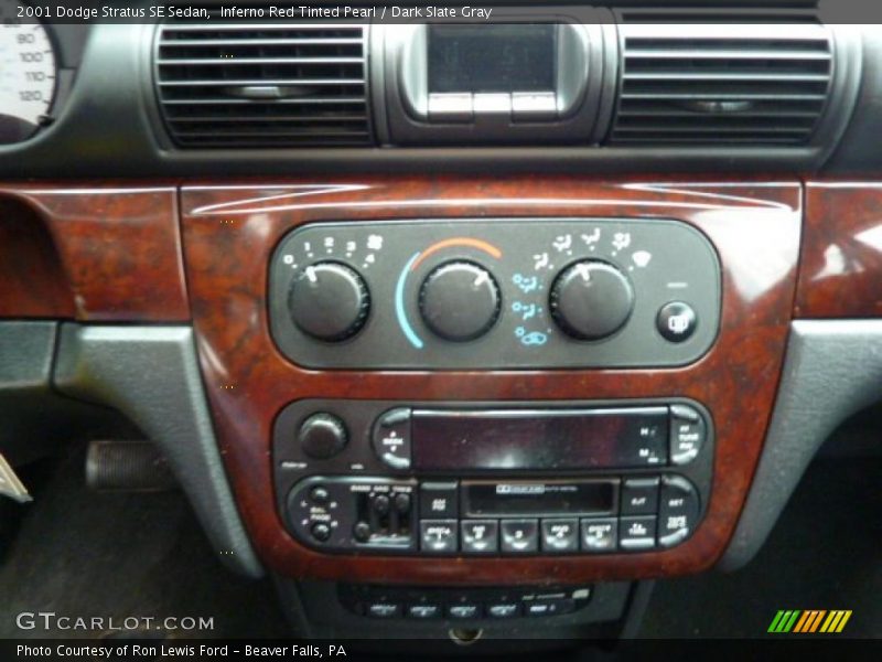 Inferno Red Tinted Pearl / Dark Slate Gray 2001 Dodge Stratus SE Sedan