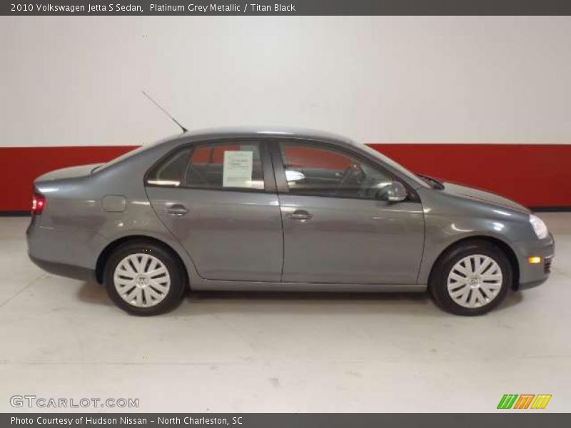 Platinum Grey Metallic / Titan Black 2010 Volkswagen Jetta S Sedan