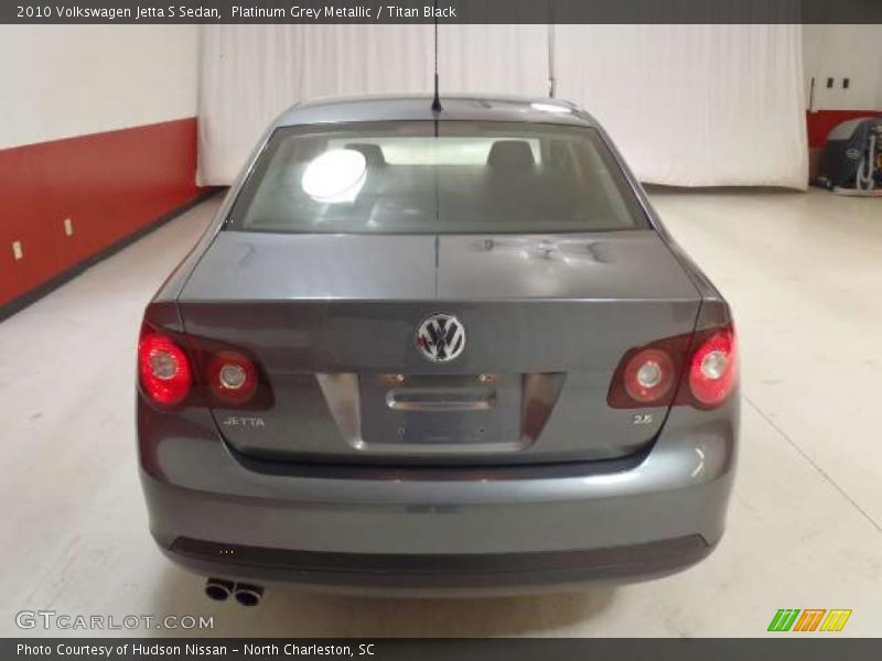 Platinum Grey Metallic / Titan Black 2010 Volkswagen Jetta S Sedan