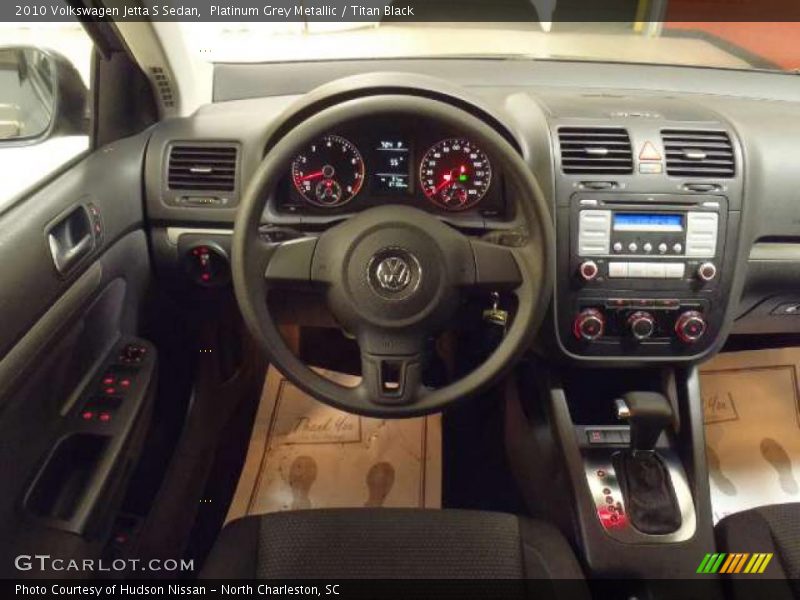Platinum Grey Metallic / Titan Black 2010 Volkswagen Jetta S Sedan