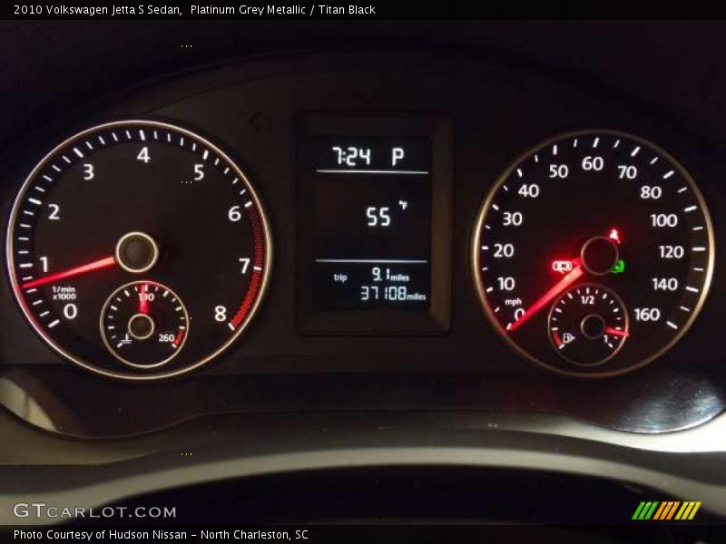 Platinum Grey Metallic / Titan Black 2010 Volkswagen Jetta S Sedan