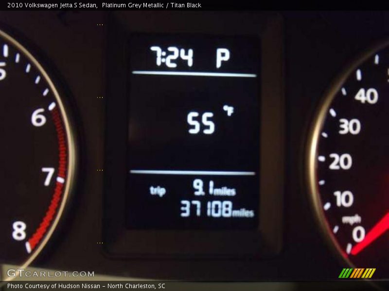 Platinum Grey Metallic / Titan Black 2010 Volkswagen Jetta S Sedan