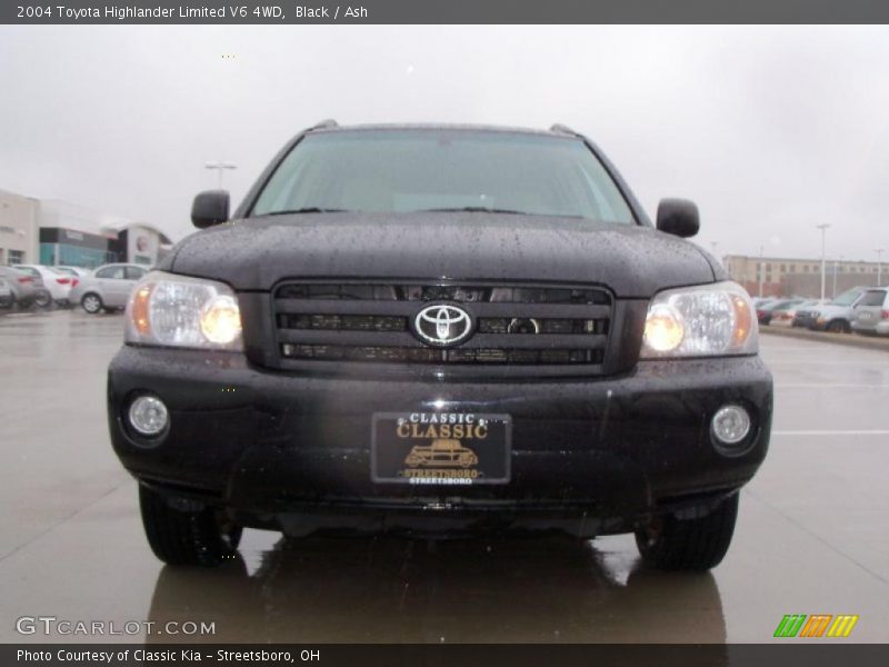 Black / Ash 2004 Toyota Highlander Limited V6 4WD