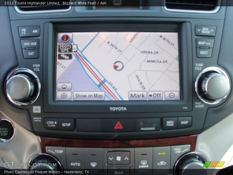 Blizzard White Pearl / Ash 2011 Toyota Highlander Limited