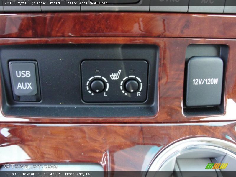 Blizzard White Pearl / Ash 2011 Toyota Highlander Limited