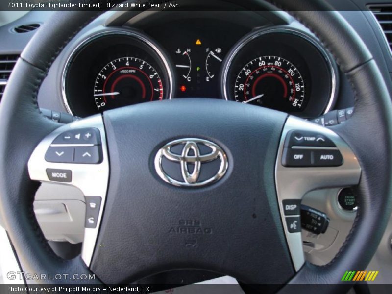 Blizzard White Pearl / Ash 2011 Toyota Highlander Limited