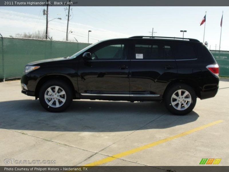Black / Ash 2011 Toyota Highlander V6