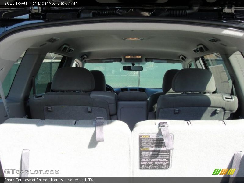 Black / Ash 2011 Toyota Highlander V6
