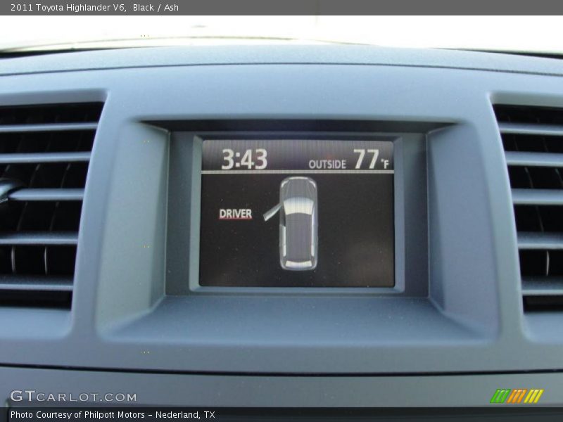 Black / Ash 2011 Toyota Highlander V6