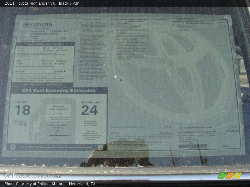 Black / Ash 2011 Toyota Highlander V6