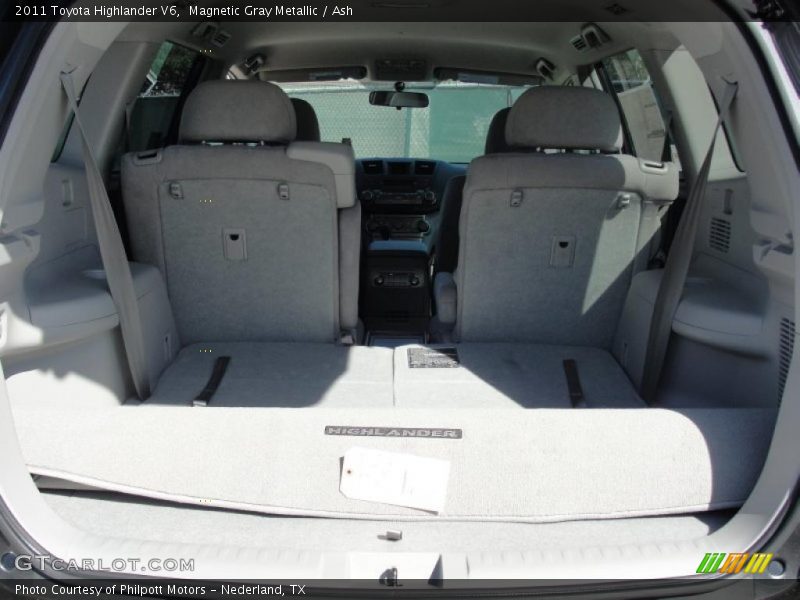 Magnetic Gray Metallic / Ash 2011 Toyota Highlander V6