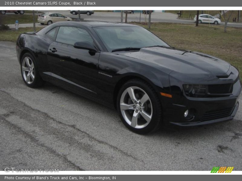 Front 3/4 View of 2010 Camaro SS/RS Coupe