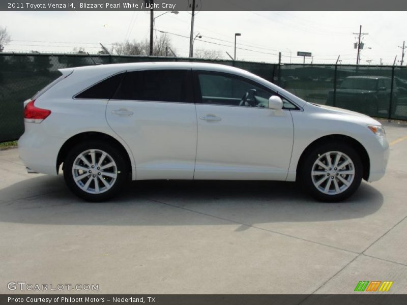 Blizzard Pearl White / Light Gray 2011 Toyota Venza I4
