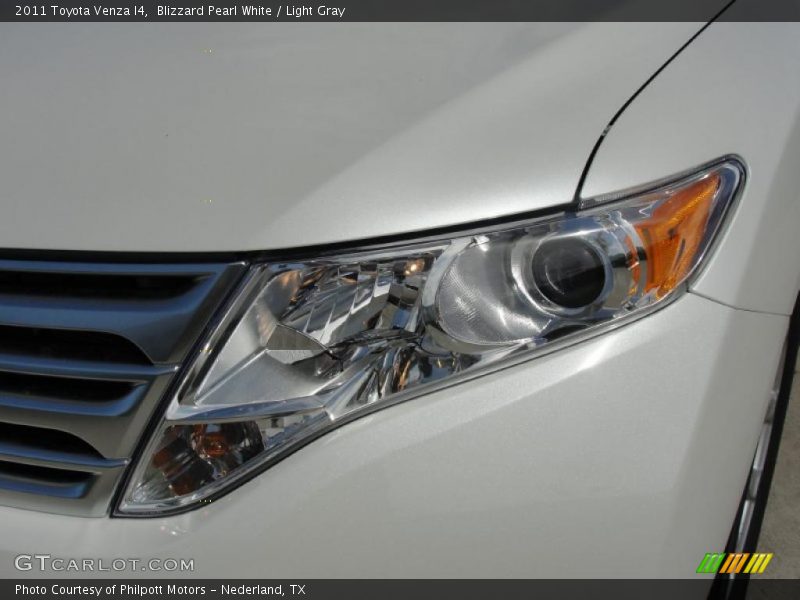 Blizzard Pearl White / Light Gray 2011 Toyota Venza I4