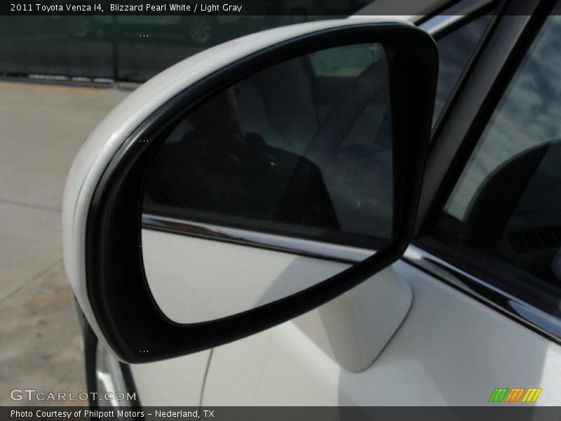 Blizzard Pearl White / Light Gray 2011 Toyota Venza I4