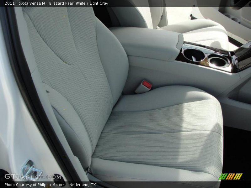 Blizzard Pearl White / Light Gray 2011 Toyota Venza I4