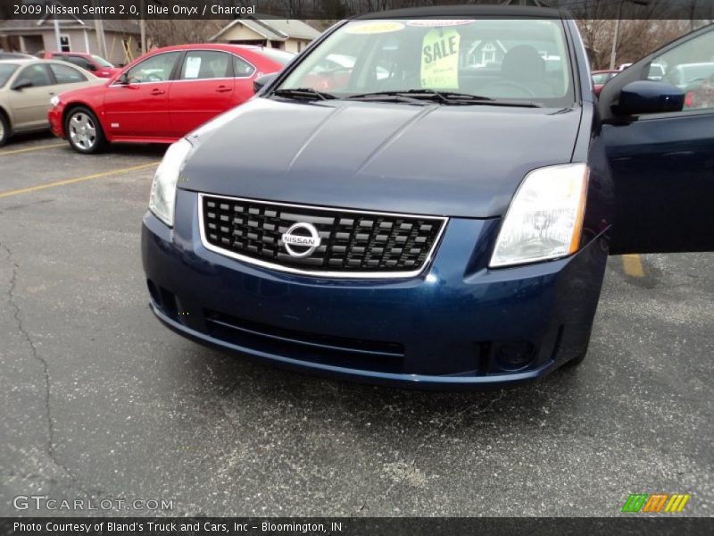 Blue Onyx / Charcoal 2009 Nissan Sentra 2.0