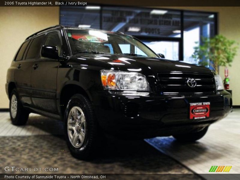 Black / Ivory Beige 2006 Toyota Highlander I4