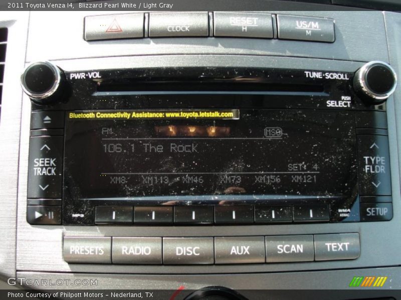 Blizzard Pearl White / Light Gray 2011 Toyota Venza I4