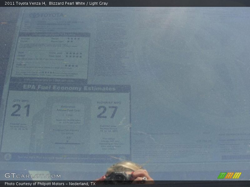 Blizzard Pearl White / Light Gray 2011 Toyota Venza I4