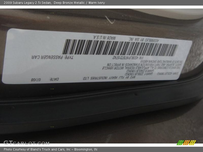 Deep Bronze Metallic / Warm Ivory 2009 Subaru Legacy 2.5i Sedan