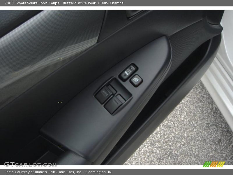 Blizzard White Pearl / Dark Charcoal 2008 Toyota Solara Sport Coupe