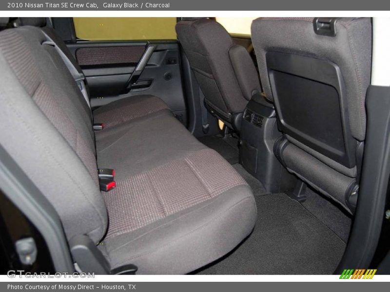 Galaxy Black / Charcoal 2010 Nissan Titan SE Crew Cab