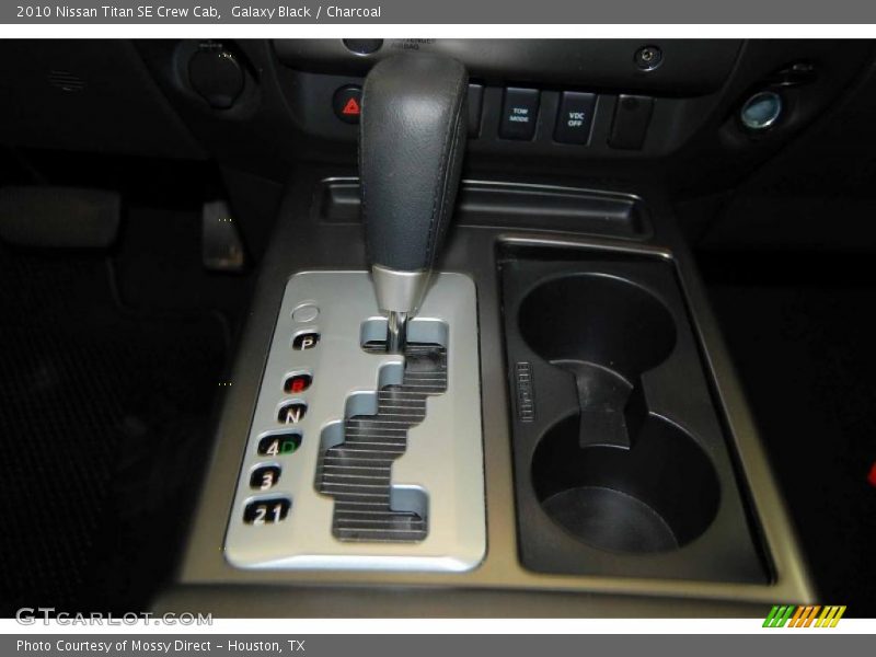 Galaxy Black / Charcoal 2010 Nissan Titan SE Crew Cab