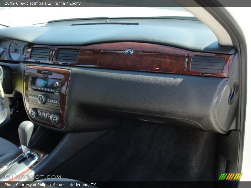 White / Ebony 2009 Chevrolet Impala LS