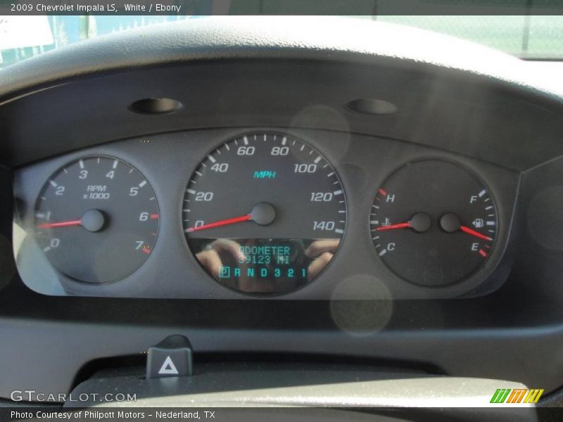 White / Ebony 2009 Chevrolet Impala LS
