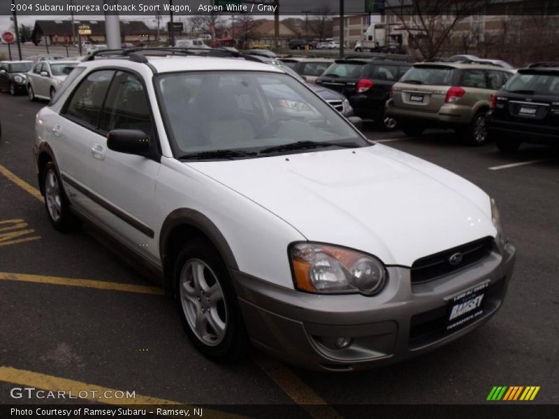 Aspen White / Gray 2004 Subaru Impreza Outback Sport Wagon