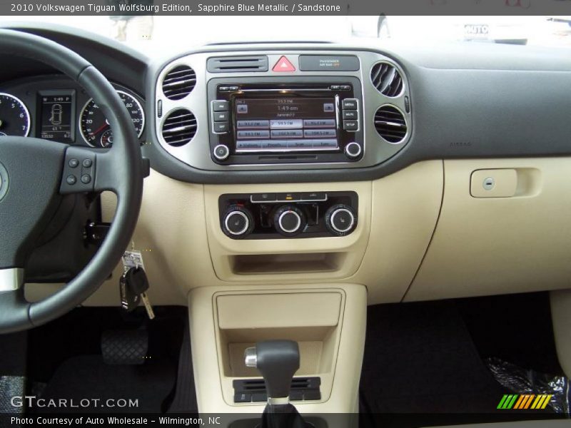 Sapphire Blue Metallic / Sandstone 2010 Volkswagen Tiguan Wolfsburg Edition