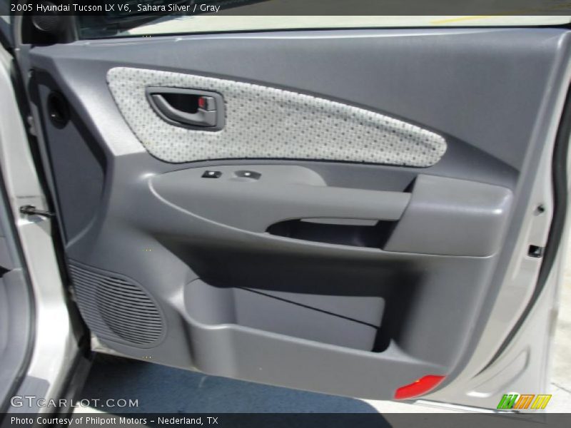 Sahara Silver / Gray 2005 Hyundai Tucson LX V6