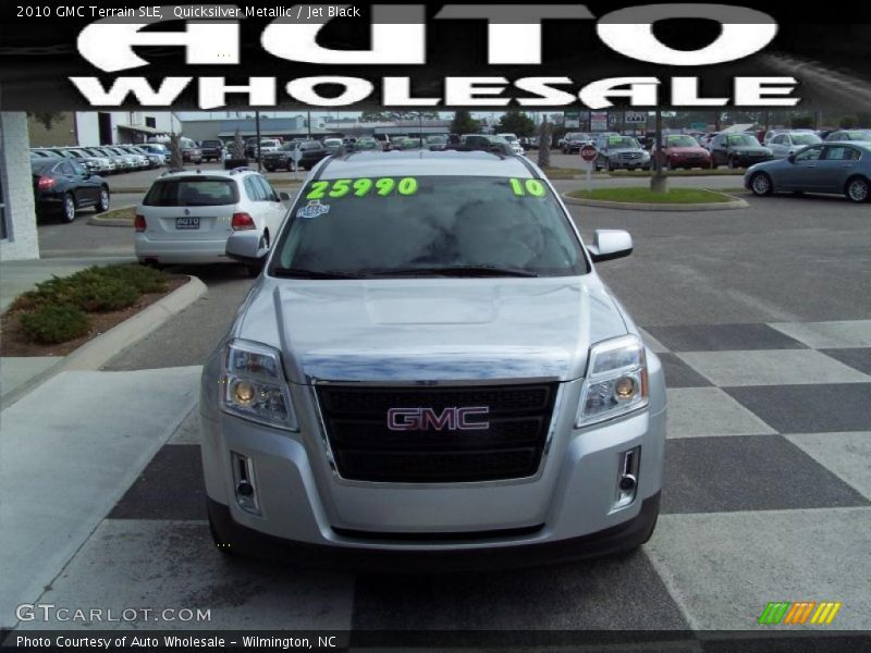 Quicksilver Metallic / Jet Black 2010 GMC Terrain SLE