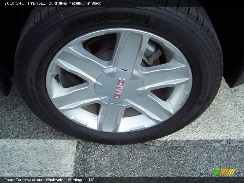 Quicksilver Metallic / Jet Black 2010 GMC Terrain SLE