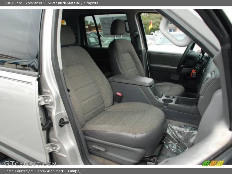  2004 Explorer XLS Graphite Interior