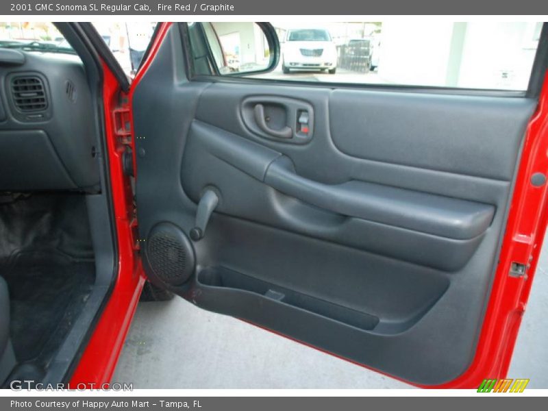 Door Panel of 2001 Sonoma SL Regular Cab