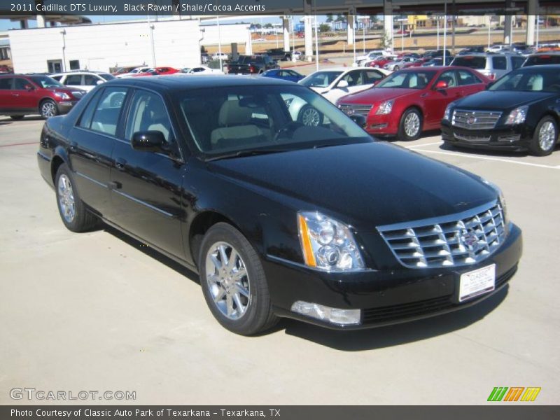 Front 3/4 View of 2011 DTS Luxury