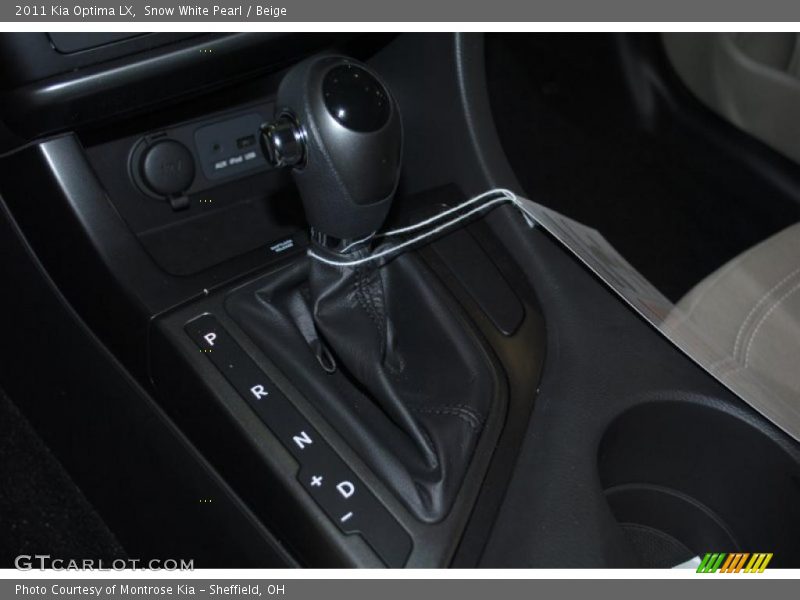 Snow White Pearl / Beige 2011 Kia Optima LX