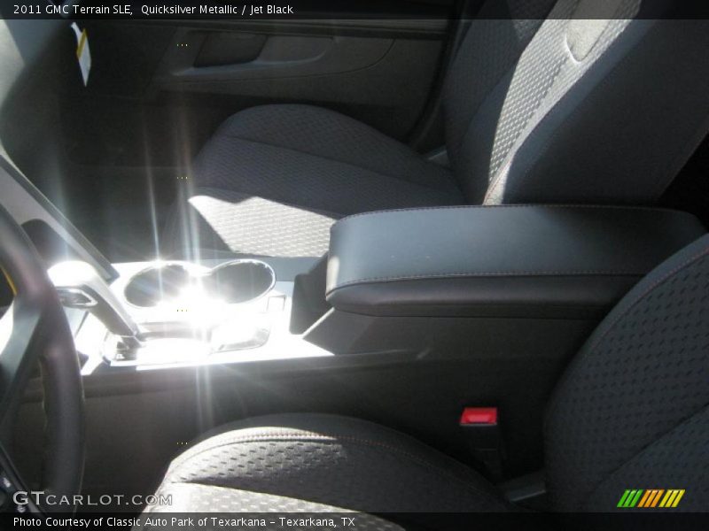 Quicksilver Metallic / Jet Black 2011 GMC Terrain SLE