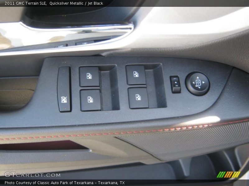 Quicksilver Metallic / Jet Black 2011 GMC Terrain SLE