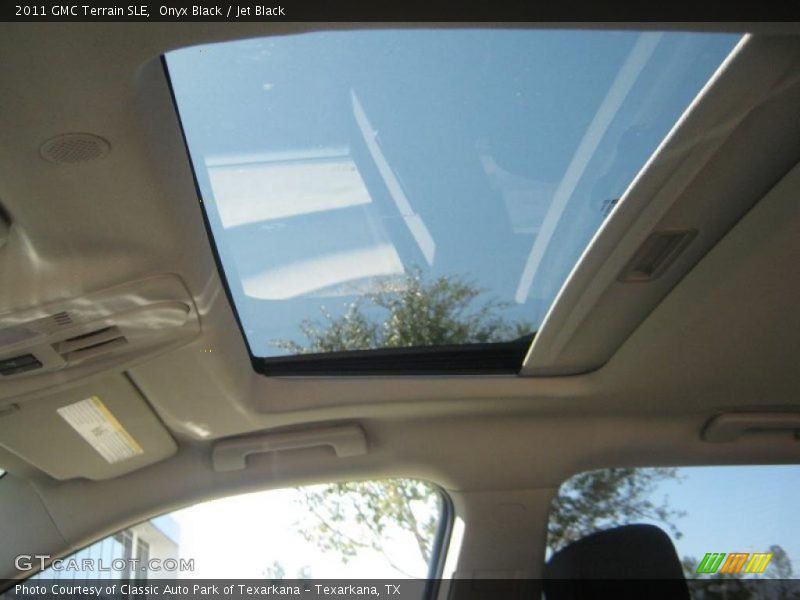 Onyx Black / Jet Black 2011 GMC Terrain SLE